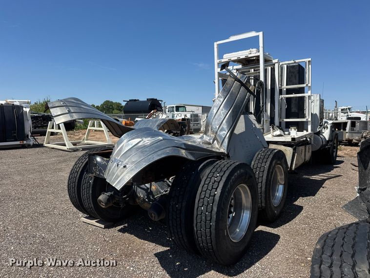 2009 International WorkStar 7500 Sewer Jetter Truck - photo 4