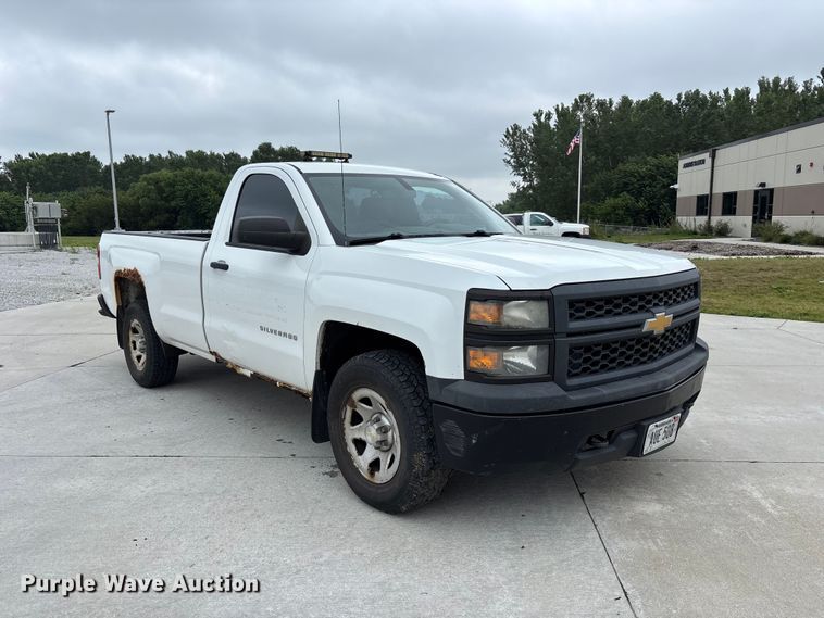 2014 Chevrolet Silverado 1500 Pickup Truck - photo 3