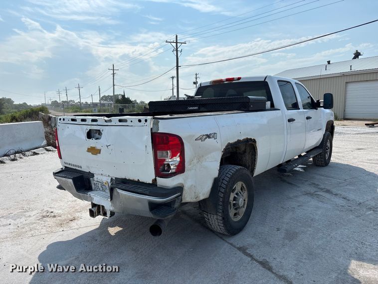 2014 Chevrolet Silverado 2500HD Crew Cab Pickup Truck - photo 5