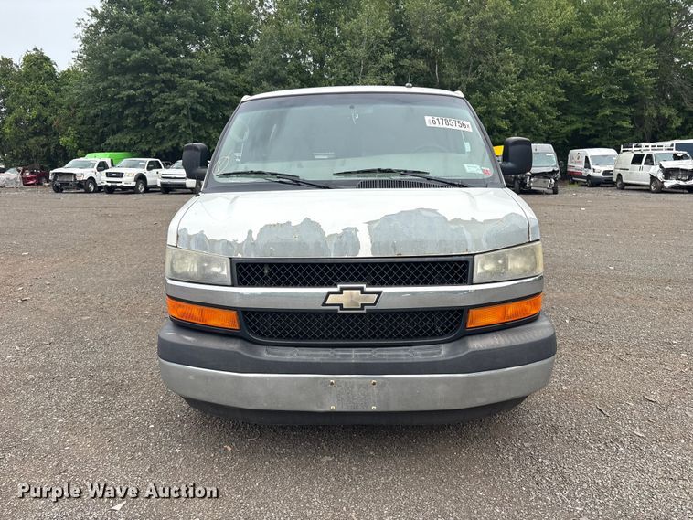 2012 Chevrolet Express 1500 Van - photo 2