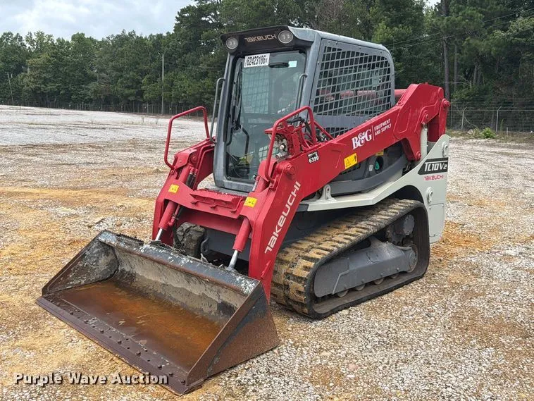 2022 Takeuchi TL10V2 Tracked Skid Steer Loader