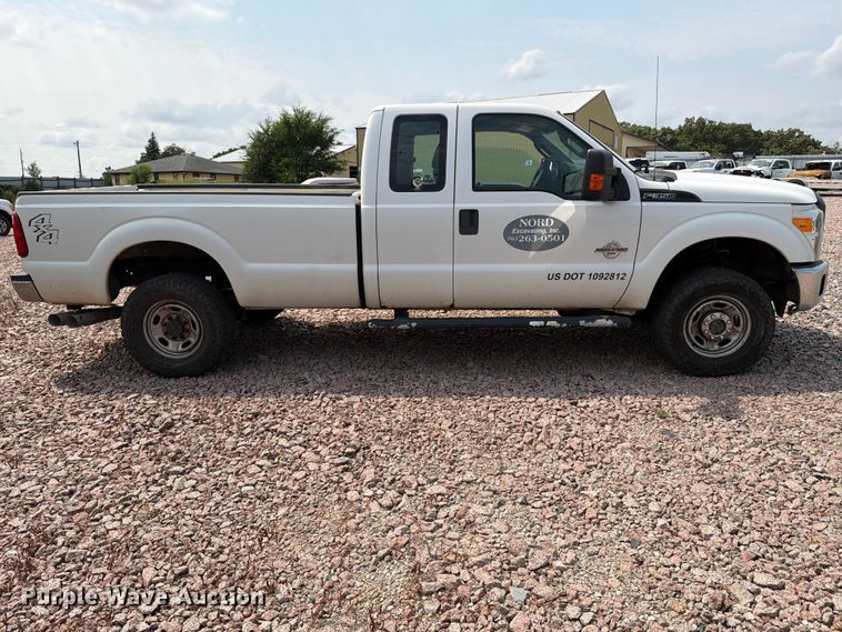 2013 Ford F350 Super Duty Ext. Cab Pickup Truck - photo 4