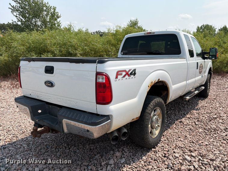 2015 Ford F350 Super Duty Ext. Cab Pickup Truck - photo 5