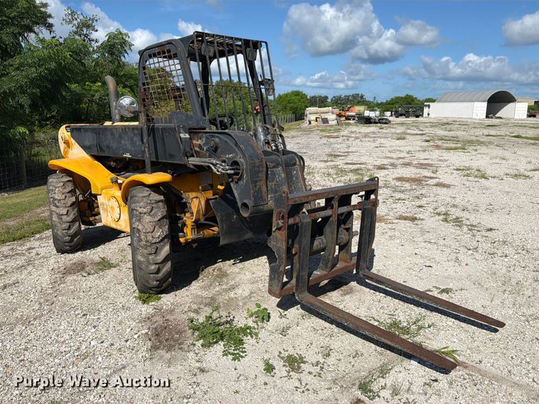 2004 JCB 520 Telehandler - photo 3