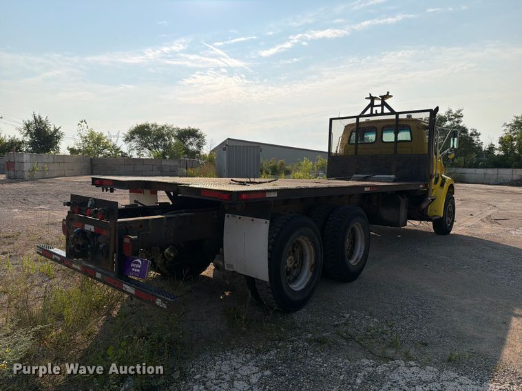 1997 Ford LT8501 Flatbed Truck - photo 5