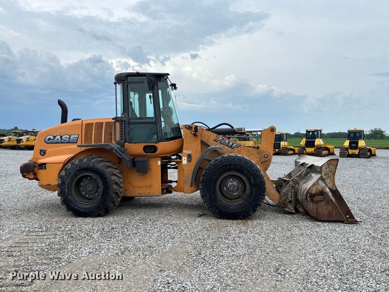 2013 Case 721F Wheel Loader - photo 4