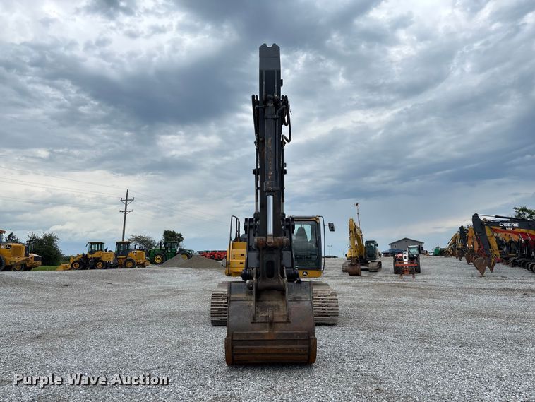 2019 John Deere 350G LC Excavator - photo 2
