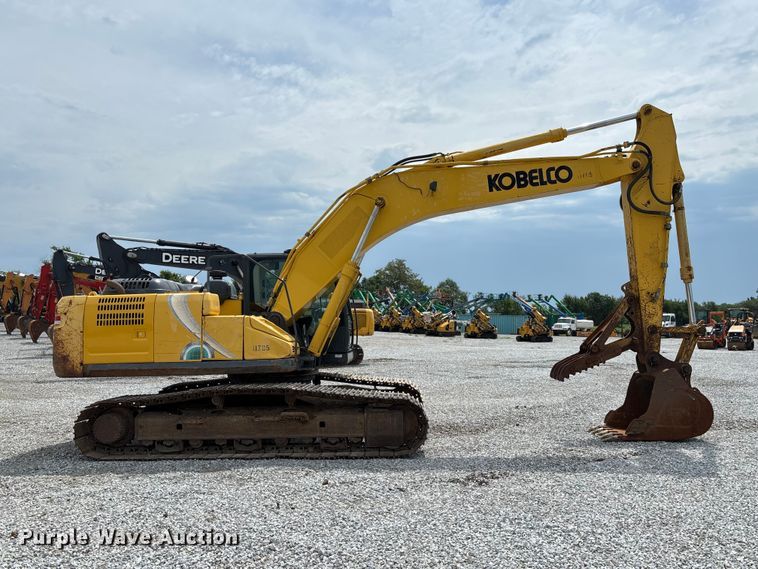 Kobelco SK260LC-10 Excavator - photo 4