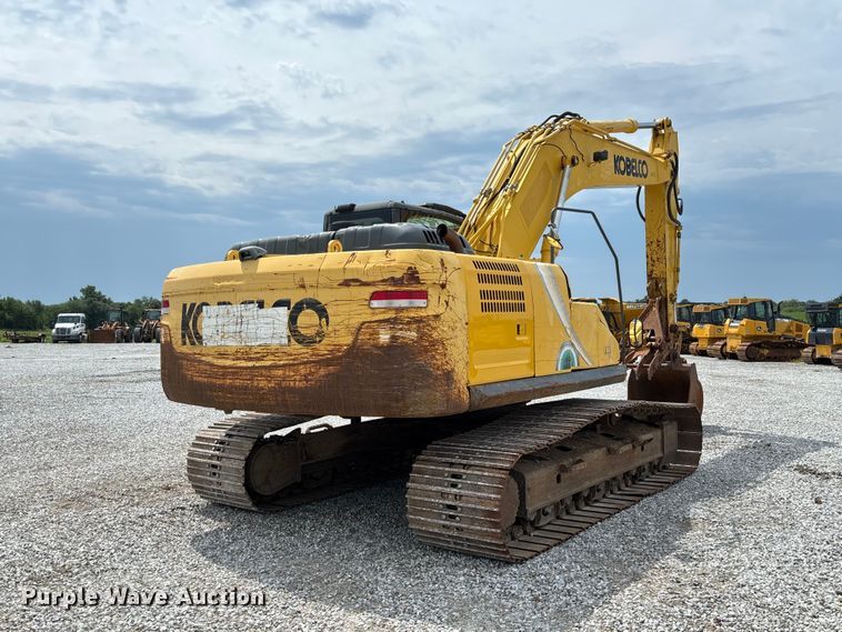 Kobelco SK260LC-10 Excavator - photo 5