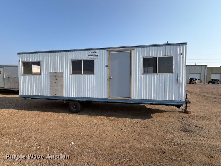 2001 Mark Line 830 Office Trailer - photo 4