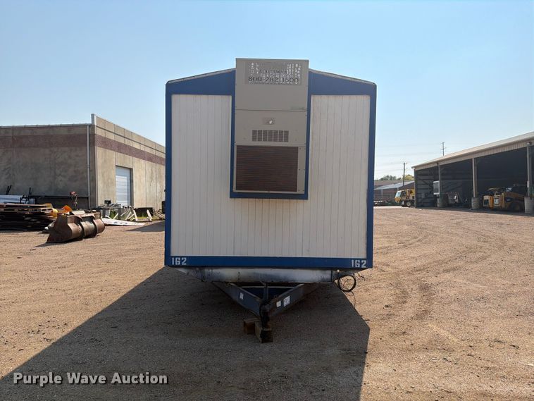 2001 Office Trailer - photo 2