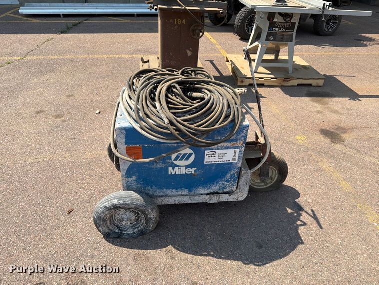 Miller Dialarc 250 Welder - photo 4