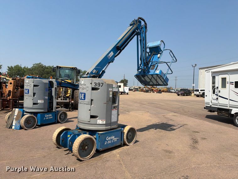 2001 Genie Z-30N Boom Lift - photo 5