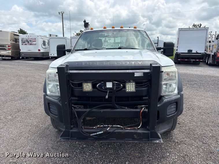 2016 Ford F550 Super Duty Ext. Cab Utility / Service Truck - photo 2