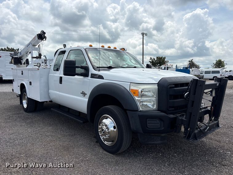 2016 Ford F550 Super Duty Ext. Cab Utility / Service Truck - photo 3