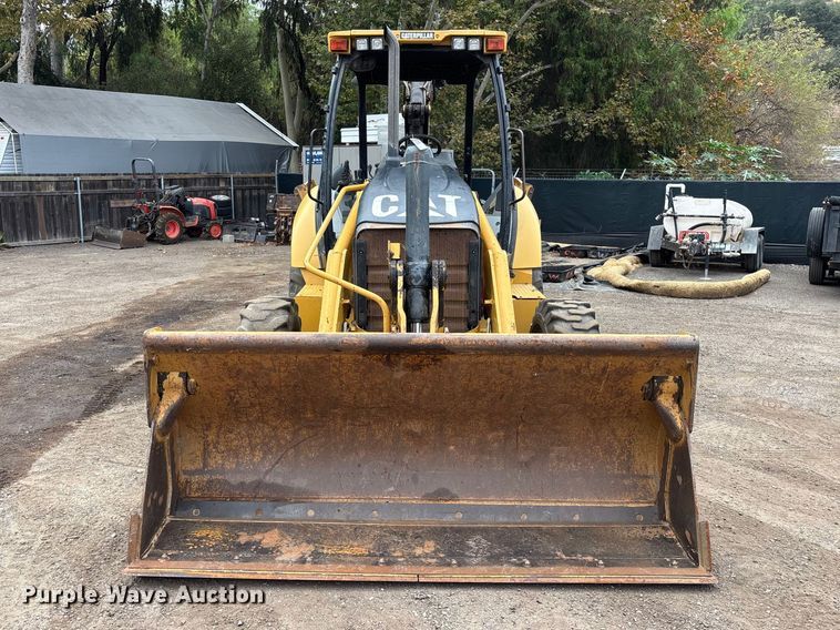 2008 Caterpillar 420E Backhoe - photo 2