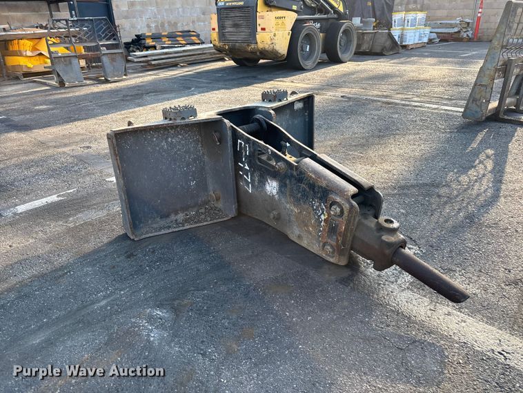 2018 Striker Skid Steer Breaker - photo 3