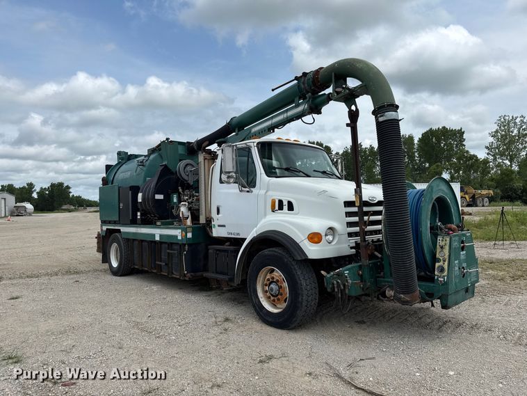 2004 Sterling L7500 Sewer Jetter Truck - photo 3