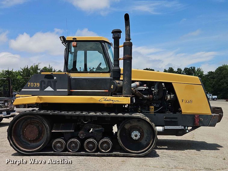 1996 Caterpillar Challenger 75C Tractor - photo 4