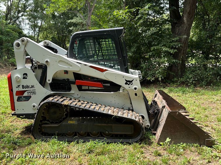 2022 Bobcat T770 Tracked Skid Steer Loader - photo 4