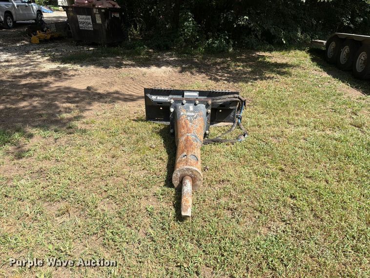 2017 Bobcat HB1189 Skid Steer Breaker - photo 2