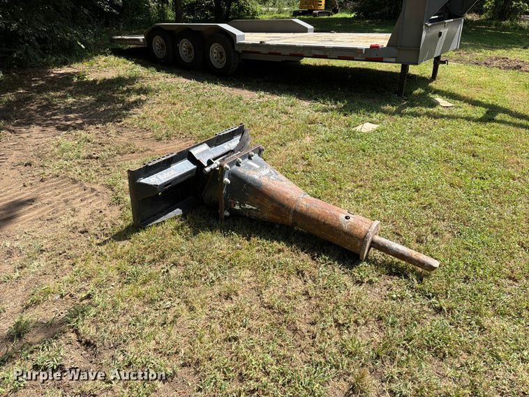 2017 Bobcat HB1189 Skid Steer Breaker - photo 3