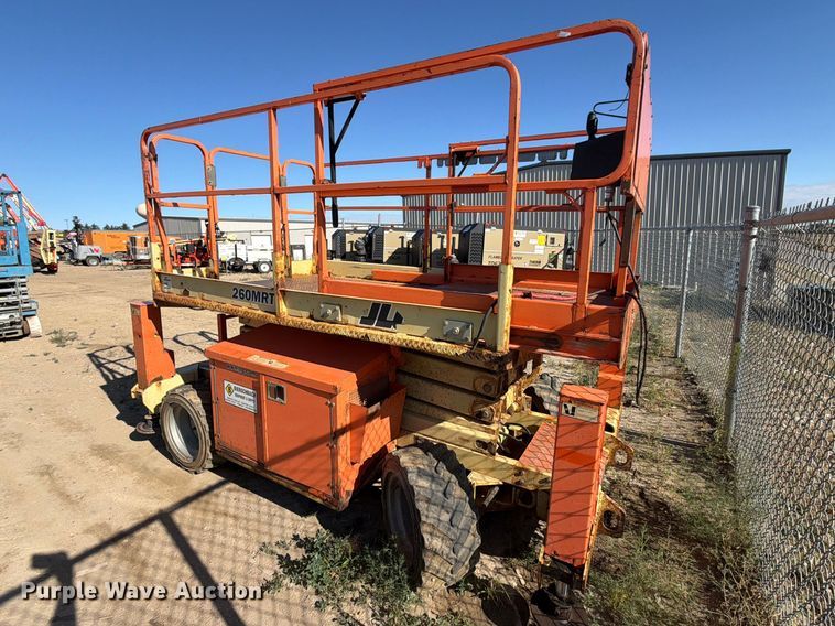 2012 JLG 260MRT Scissor Lift - photo 3