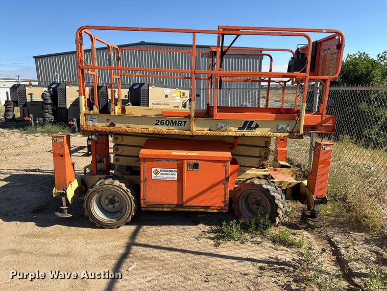2012 JLG 260MRT Scissor Lift - photo 4