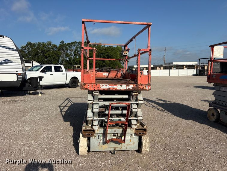 2008 Skyjack SJ4632 Scissor Lift - photo 2