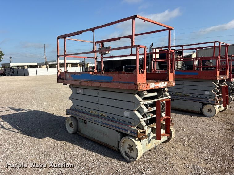 2008 Skyjack SJ4632 Scissor Lift - photo 3