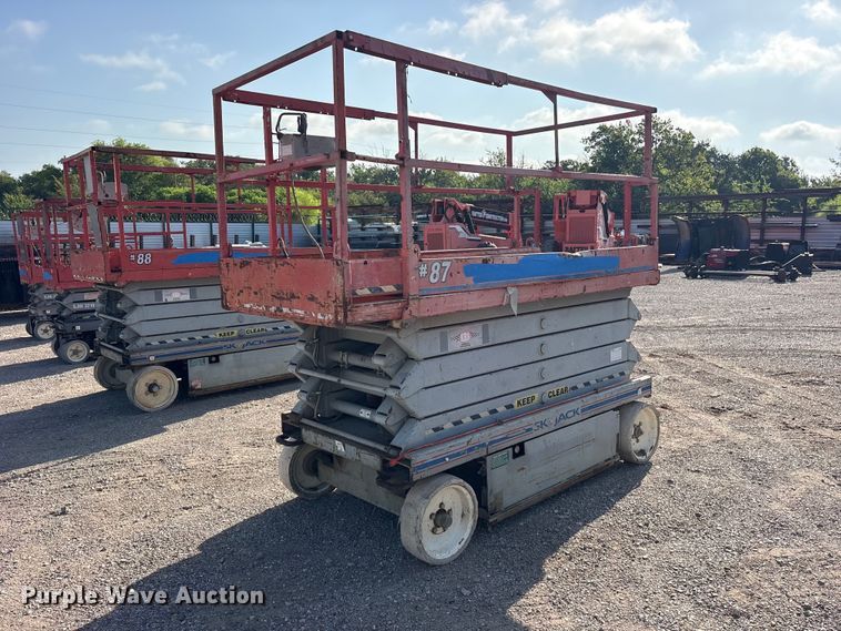 2008 Skyjack SJ4632 Scissor Lift - photo 5
