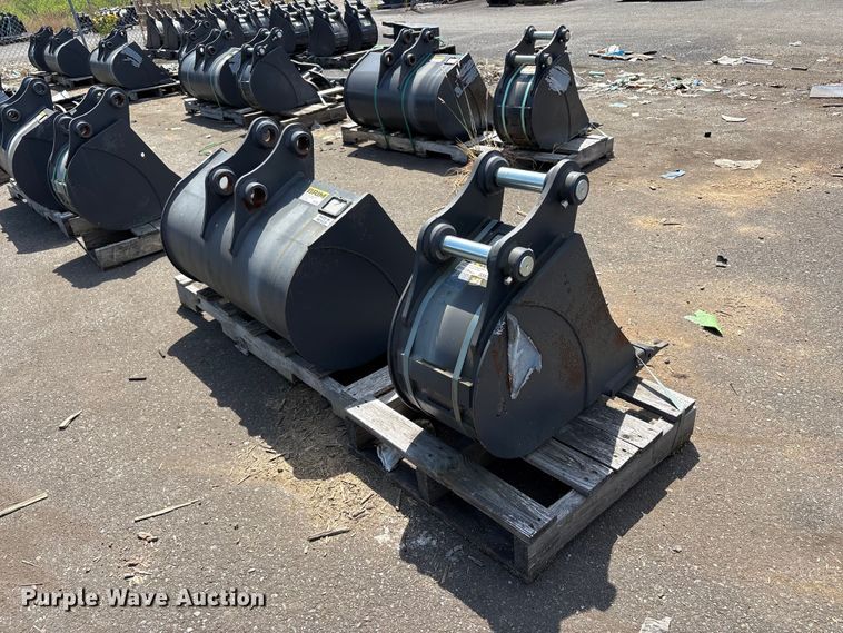 (2) CNH Industrial CNH33.37 Excavator Buckets - photo 5