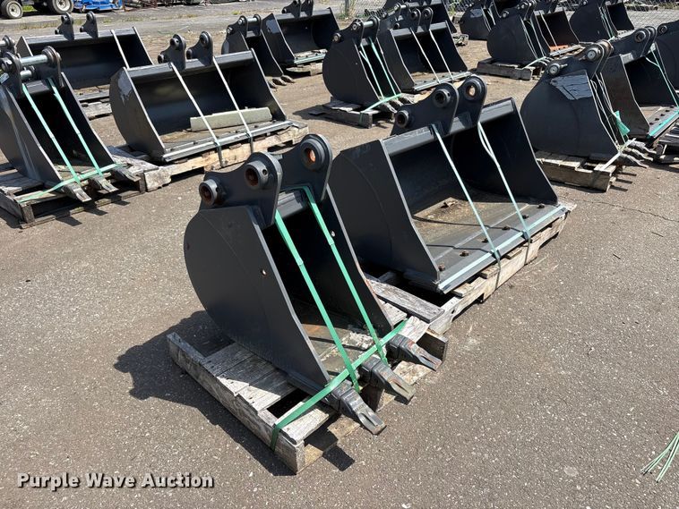 (2) CNH Industrial CNH33.37 Excavator Buckets - photo 3