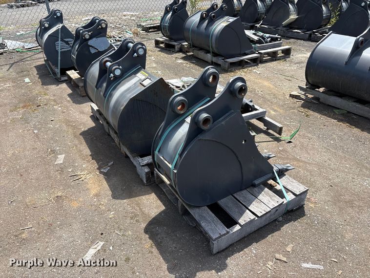 CNH Industrial CNH33.37 Excavator Attachments - photo 5