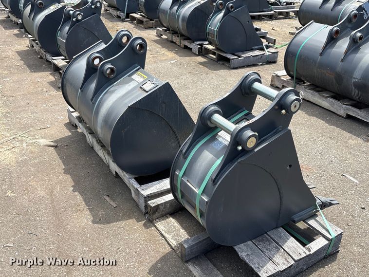 (2) CNH Industrial CNH33.37 Excavator Buckets - photo 5