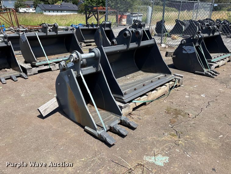 (2) CNH Industrial CNH33.37 Excavator Buckets - photo 3