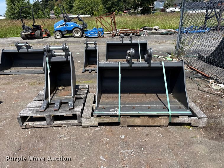 (2) CNH Industrial CNH33.37 Excavator Buckets - photo 2