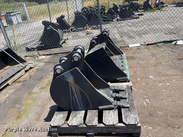 (2) CNH Industrial CNH33.37 Excavator Buckets - photo 4