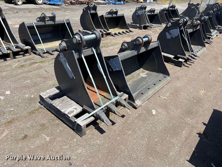 (2) CNH Industrial CNH33.37 Excavator Buckets - photo 3