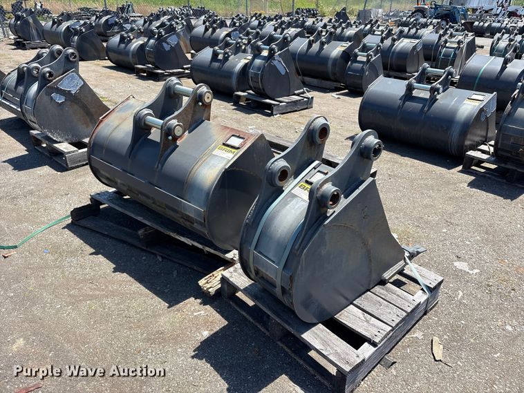 (2) CNH Industrial CNH33.37 Excavator Buckets - photo 5