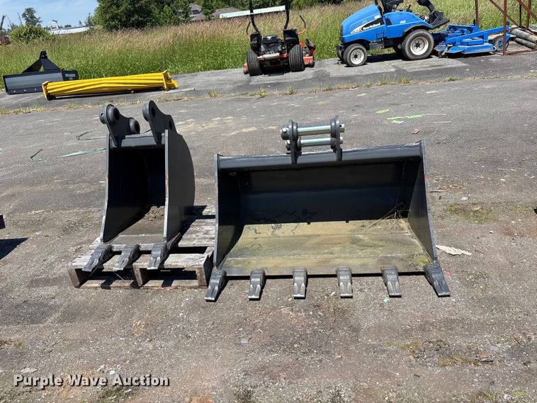 (2) CNH Industrial CNH33.37 Excavator Buckets - photo 2