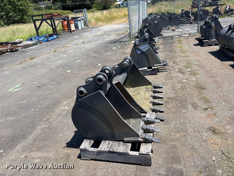 (2) CNH Industrial CNH33.37 Excavator Buckets - photo 4