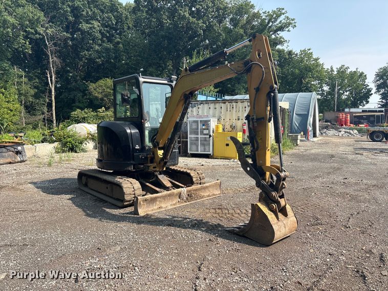 2013 Caterpillar 304E Mini Excavator - photo 3