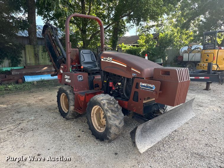 2000 Ditch Witch RT45 Trencher - photo 3