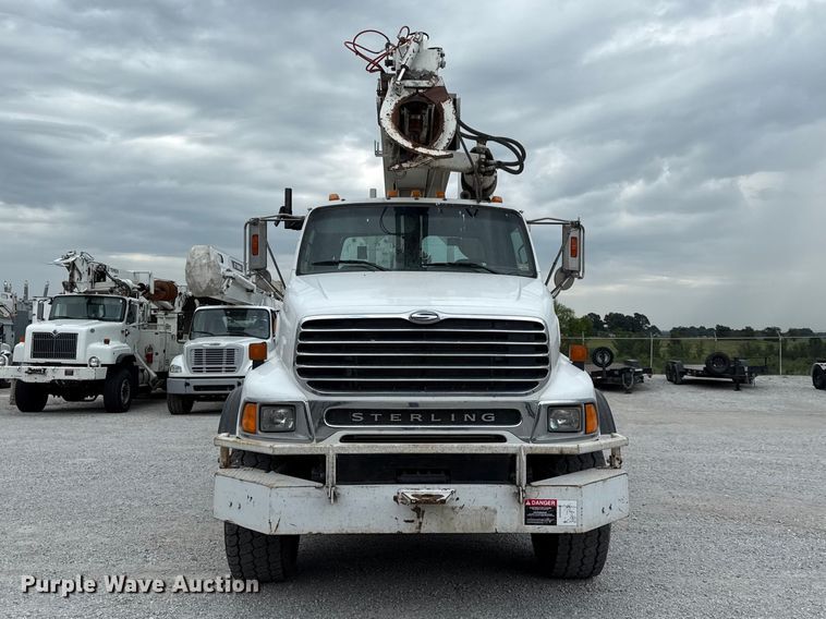2007 Sterling L-Line Digger Derrick Truck - photo 2