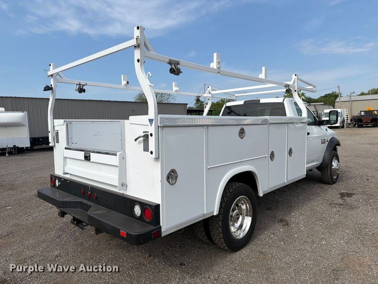 2015 RAM 5500 Heavy Duty Utility / Service Truck - photo 5