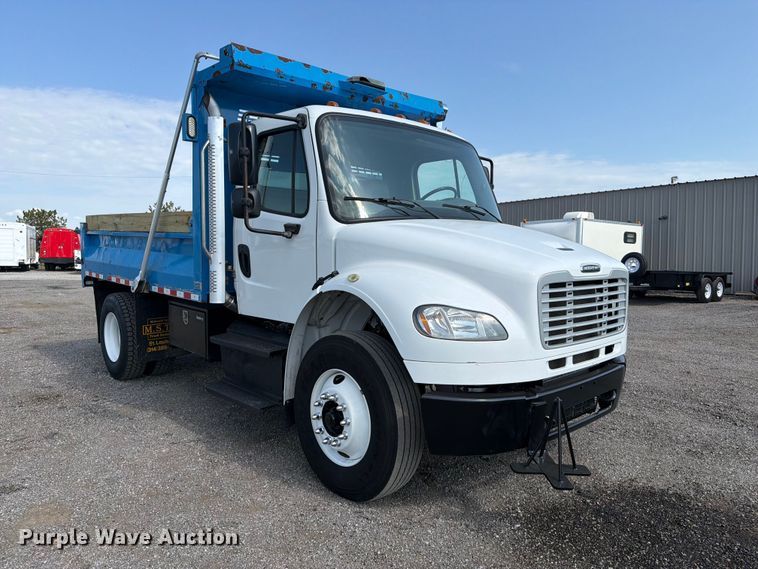 2016 Freightliner Business Class M2 Dump Truck - photo 3
