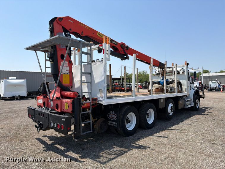 2010 Freightliner Business Class M2 Crane Truck - photo 5