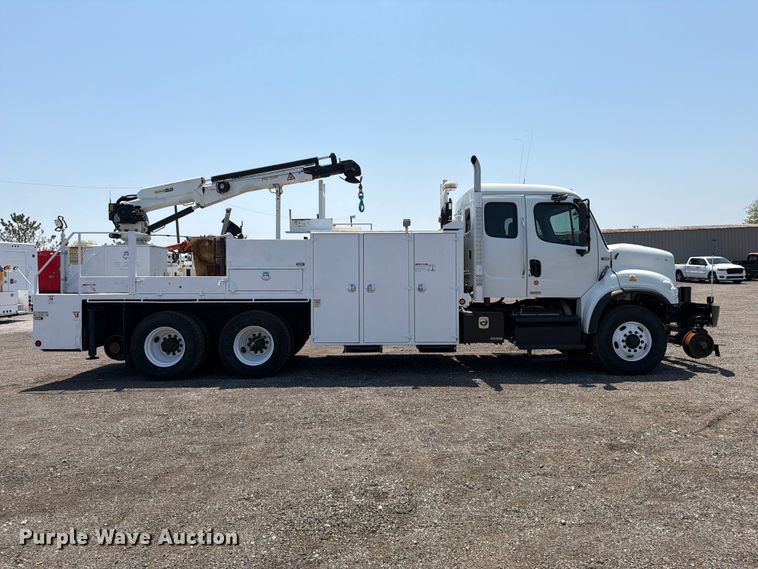 2012 Freightliner Business Class M2 Crane Truck - photo 4