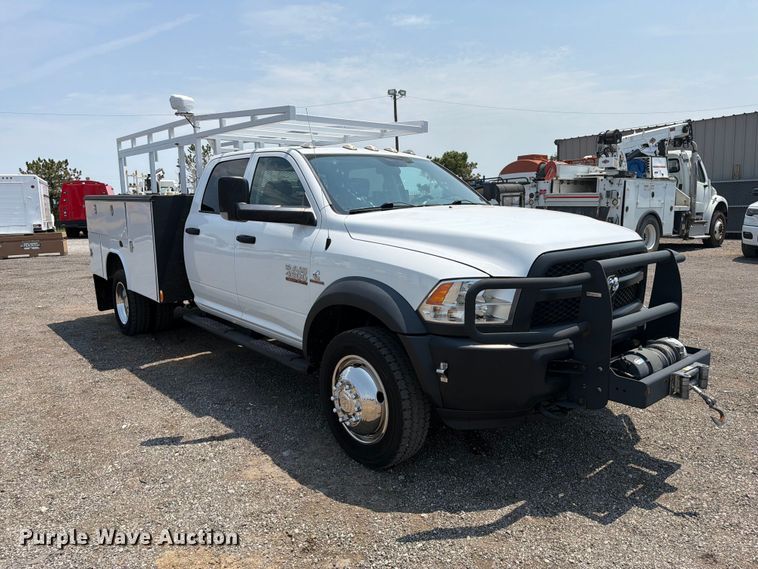 2016 RAM 4500 Crew Cab Utility / Service Truck - photo 3